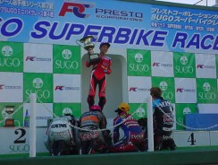 �D����,�A���r�j�`�y�t����